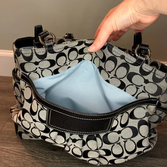 Coach Signature Black and Gray Tote - Picture 11 of 16